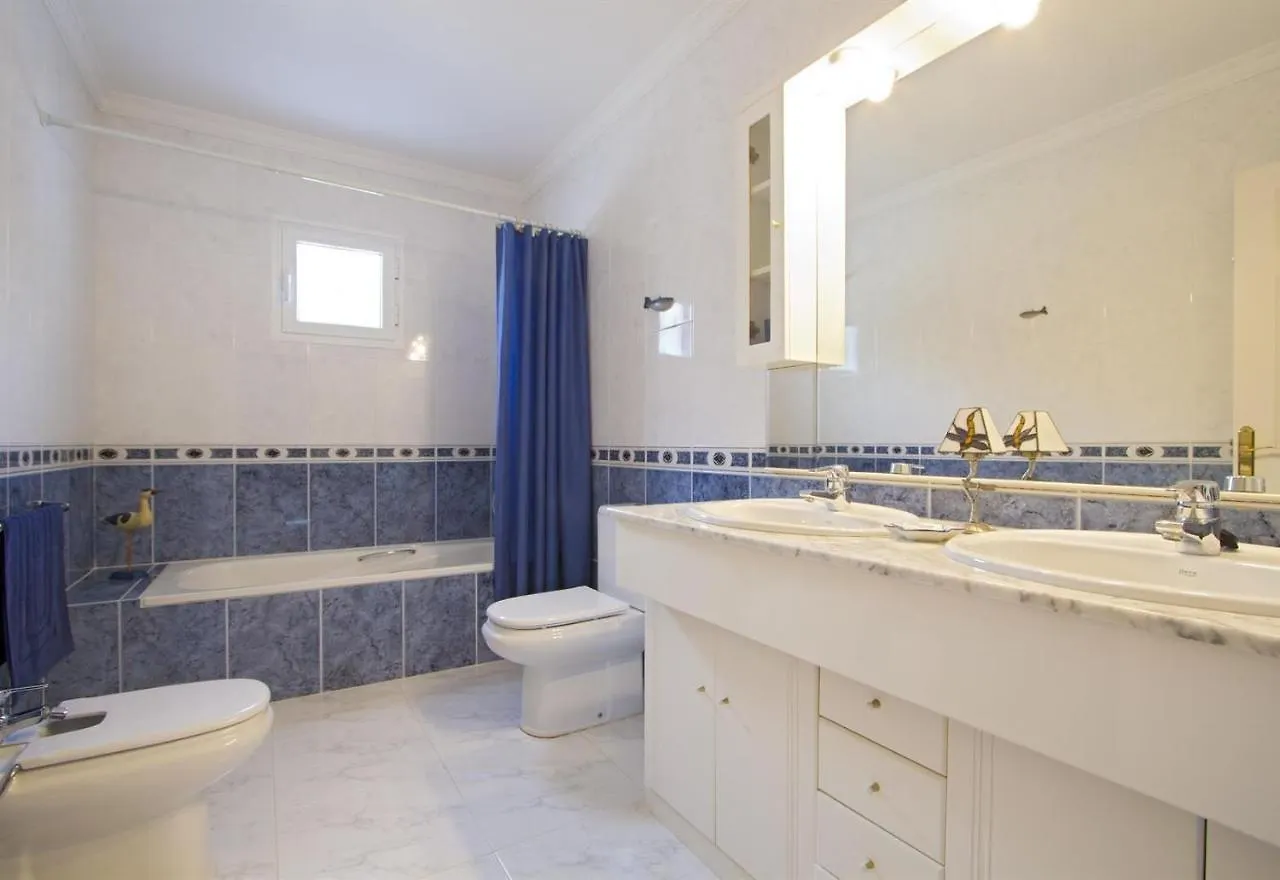 Casa Mcelroy Villa Tias 0*,  Spain